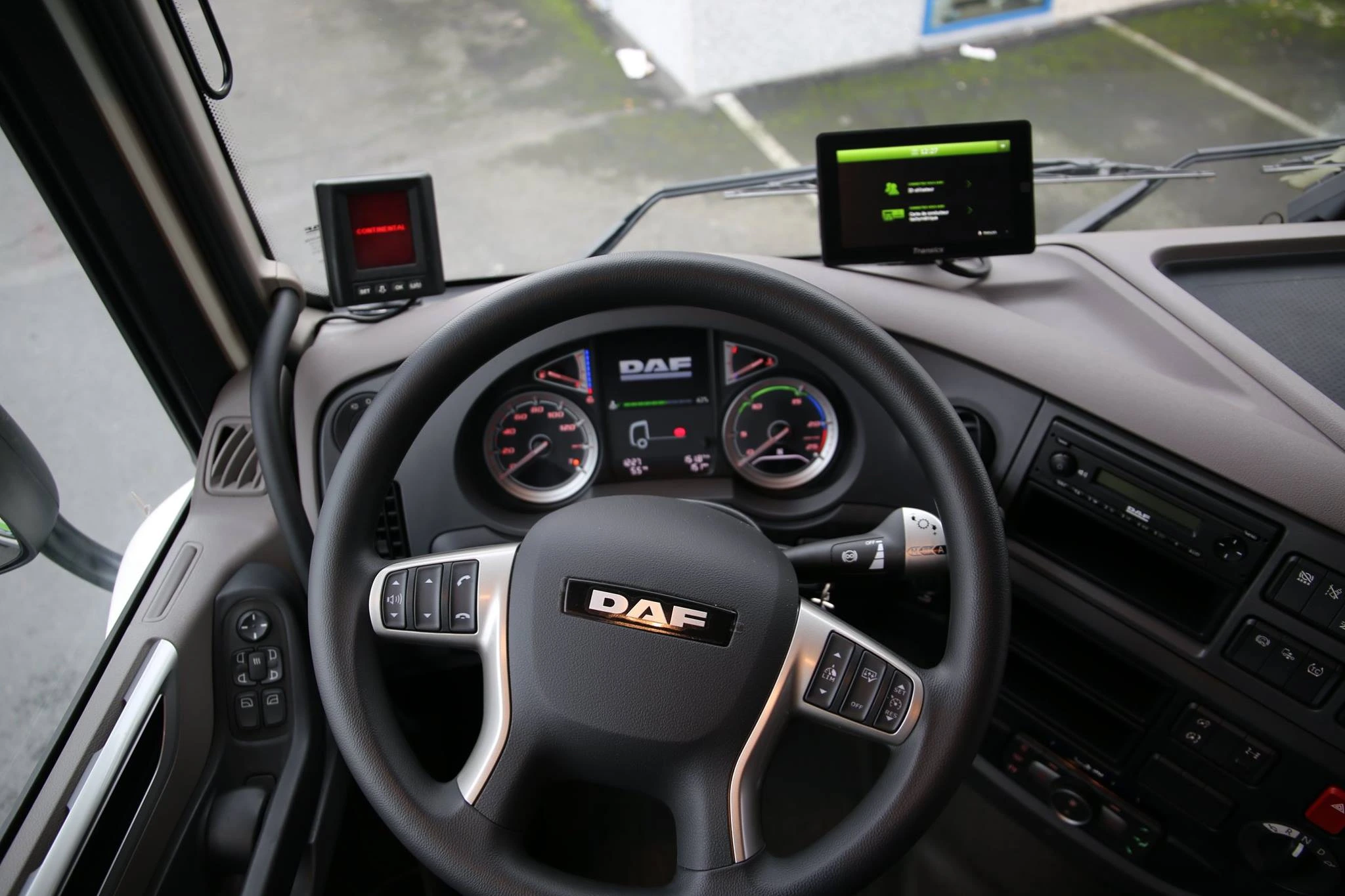 Intérieur d'un camion des Transports Bray