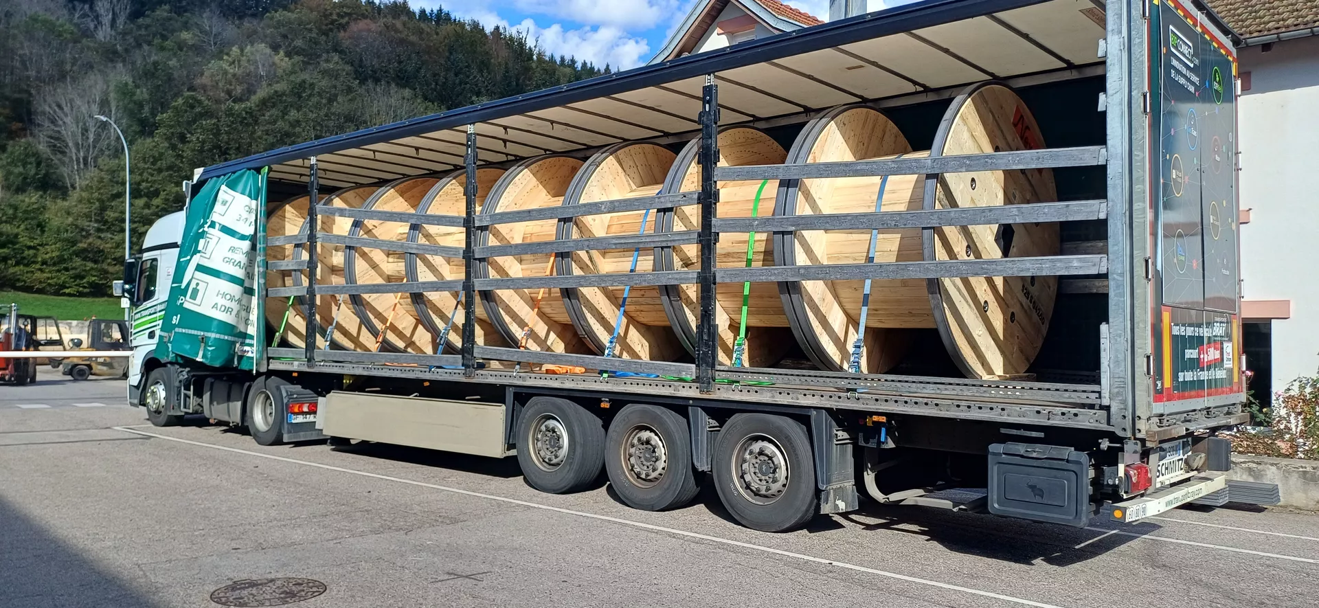 Semi remorque des transports Bray